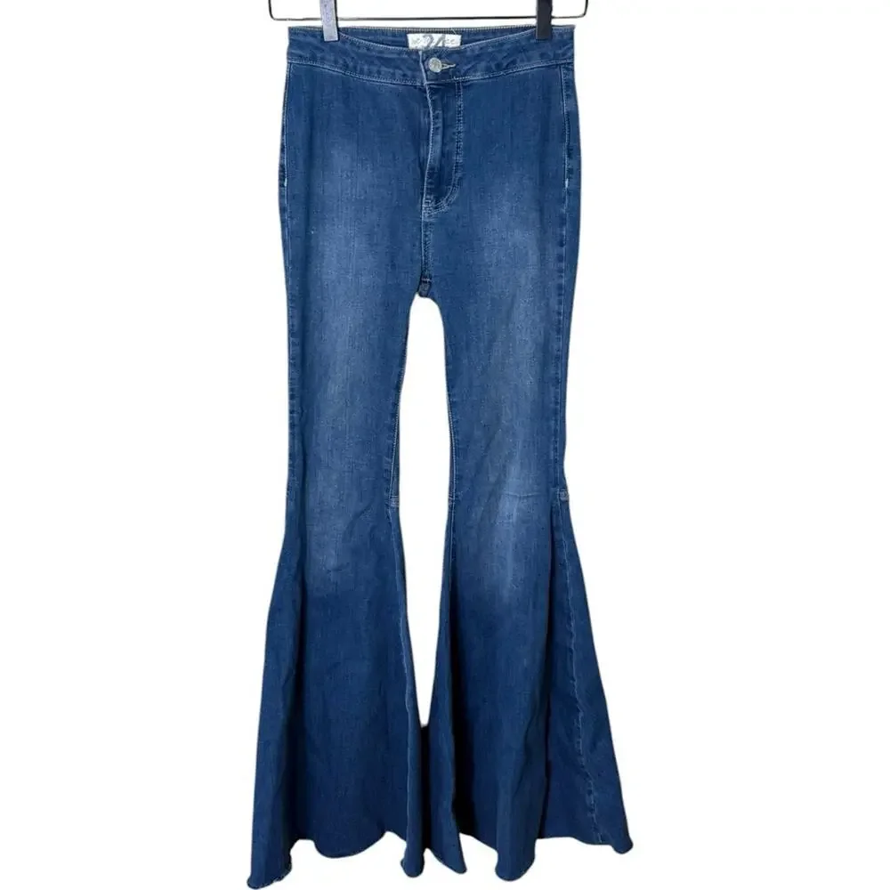 Free People Women's Sz 24 Just Float On Flare Jeans - Picture 2 of 9